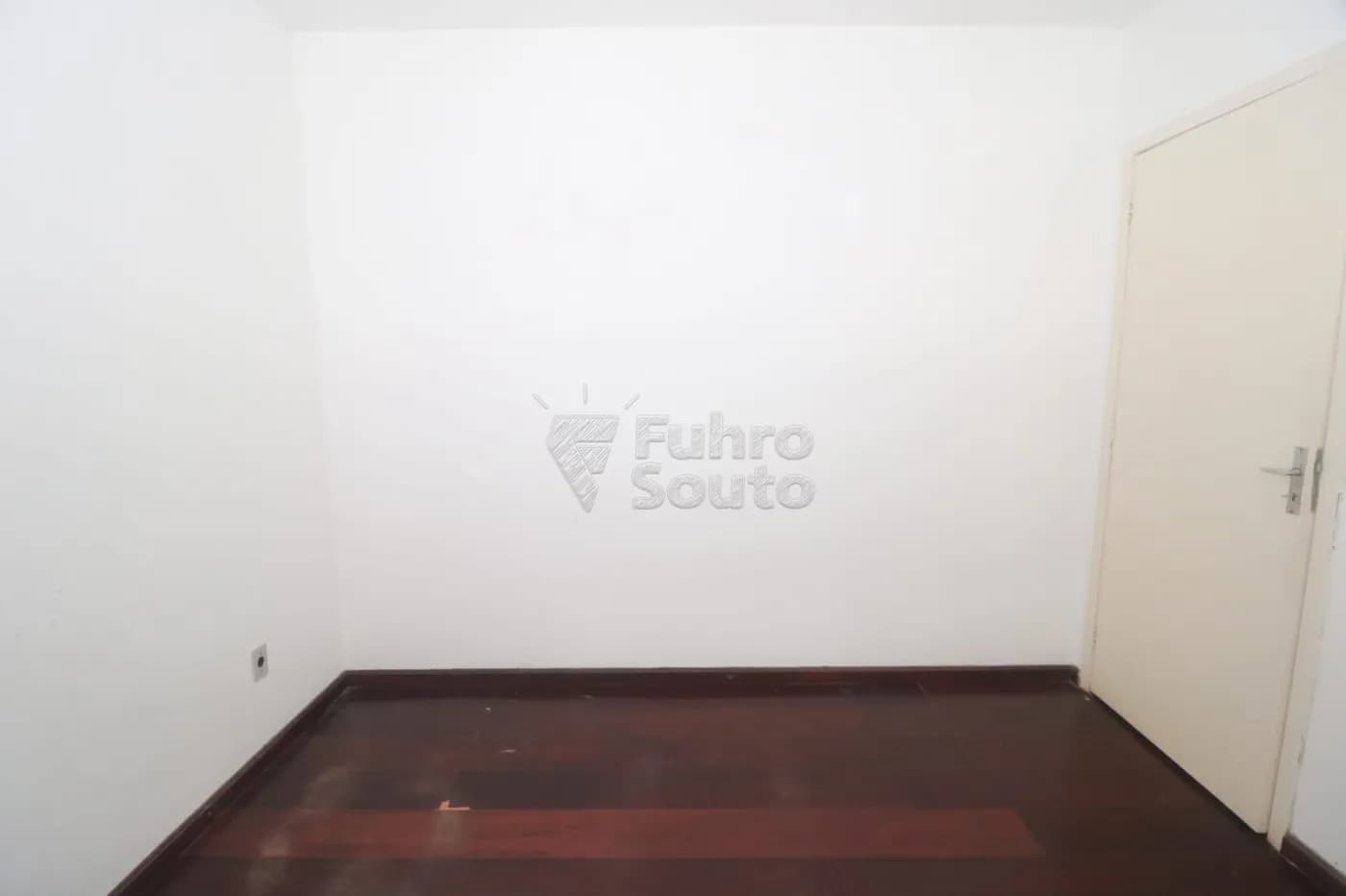 he08uw-pelotas-apartamento-padrao-centro-04-03-2026_10-14-51-69a8304bda3e9.webp