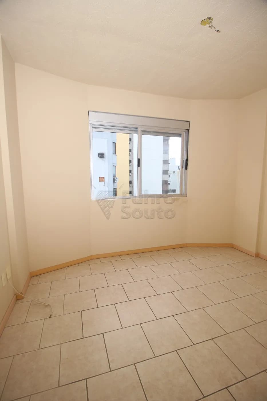 hejj4d-pelotas-apartamento-padrao-centro-11-07-2025_01-13-54-16.webp