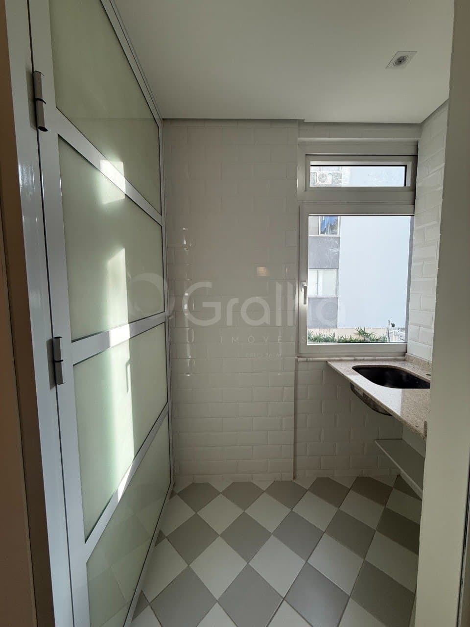 hgo18i-i1WorJSoX2j9657M9G74_436776a29a08990677.jpg