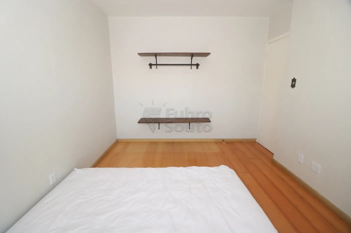 hhlmqf-pelotas-apartamento-padrao-centro-12-05-2026_00-46-42-6a02a2a278be1.webp