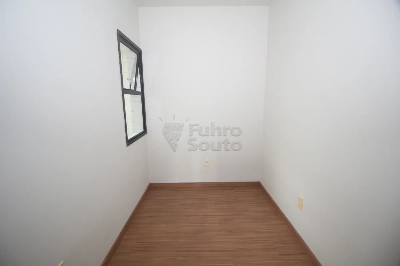 hhvxua-pelotas-apartamento-padrao-centro-29-08-2025_21-54-26-20.webp