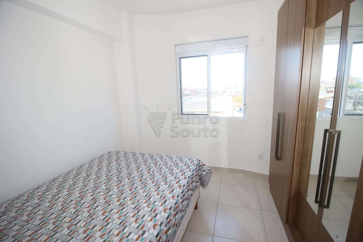 houew5-pelotas-apartamento-padrao-centro-04-02-2025_00-58-44-5.webp