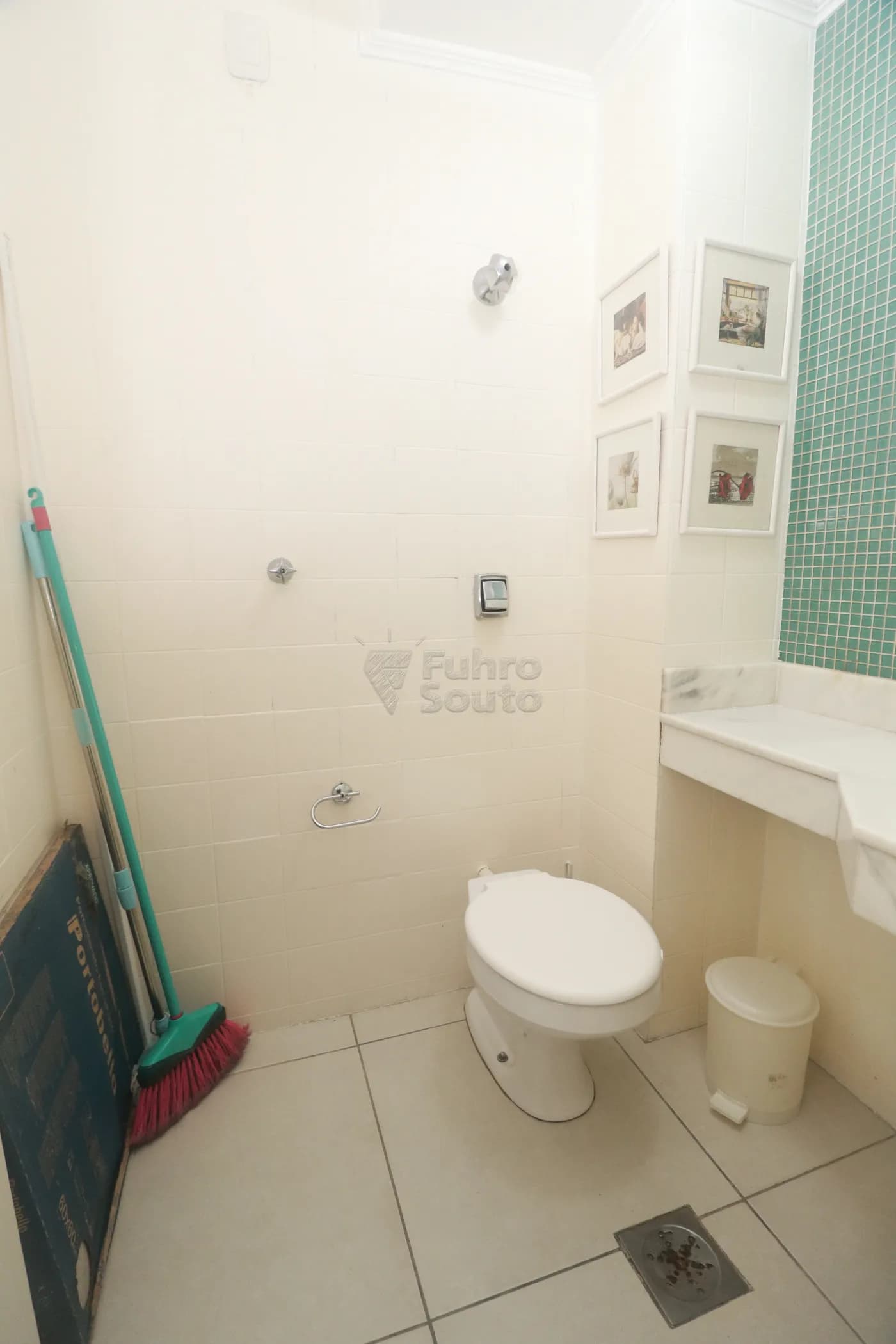 hptz48-pelotas-comercial-sala-em-condominio-centro-07-07-2026_00-06-41-6a4c6d418cefa.webp
