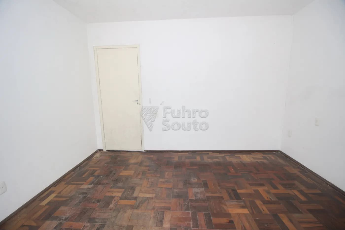 hzaeus-pelotas-casa-padrao-centro-15-12-2024_01-04-57-16.webp