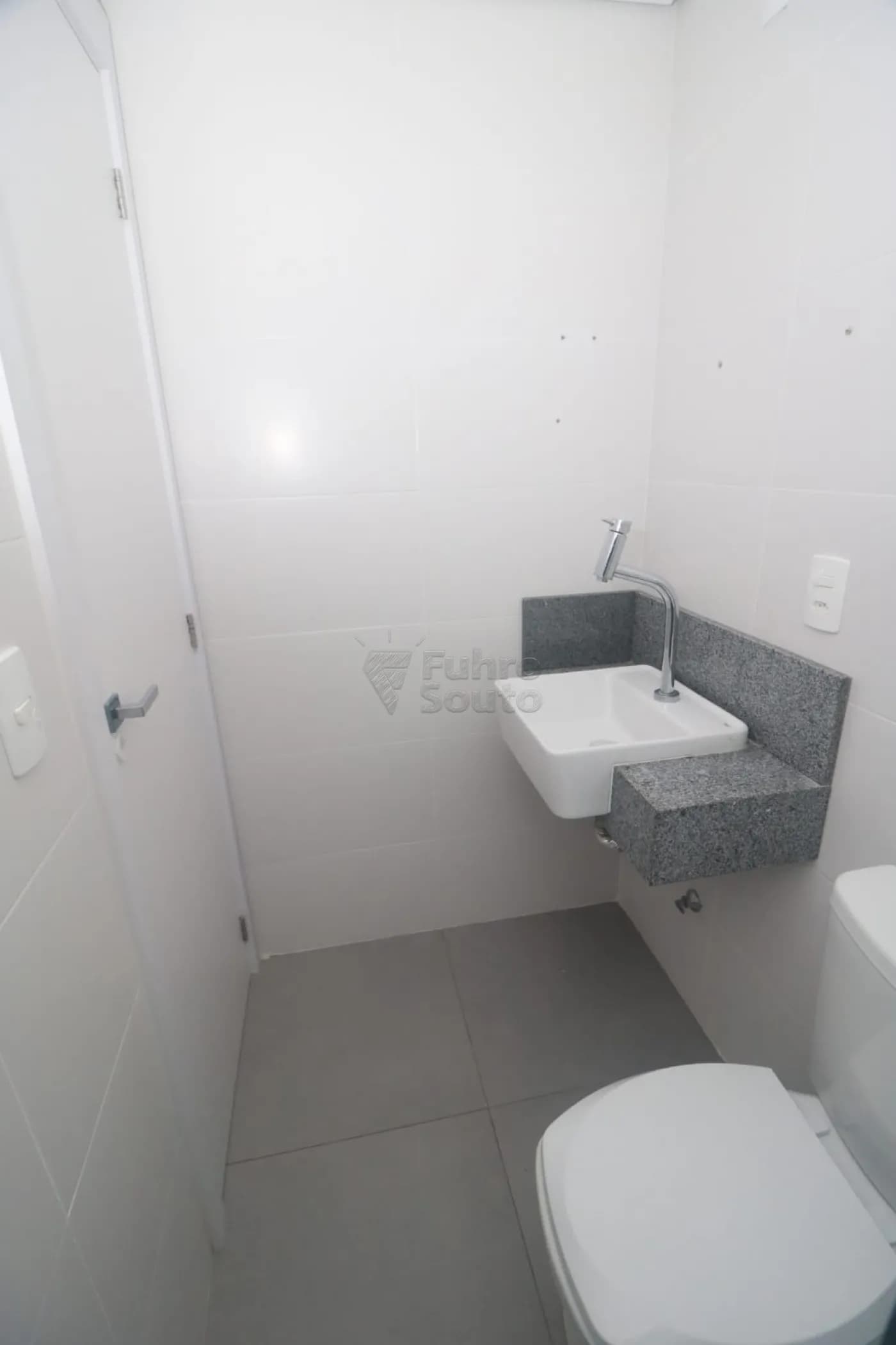 i2tc6b-pelotas-apartamento-padrao-areal-24-03-2026_15-37-54-69c2da02bdc92.webp