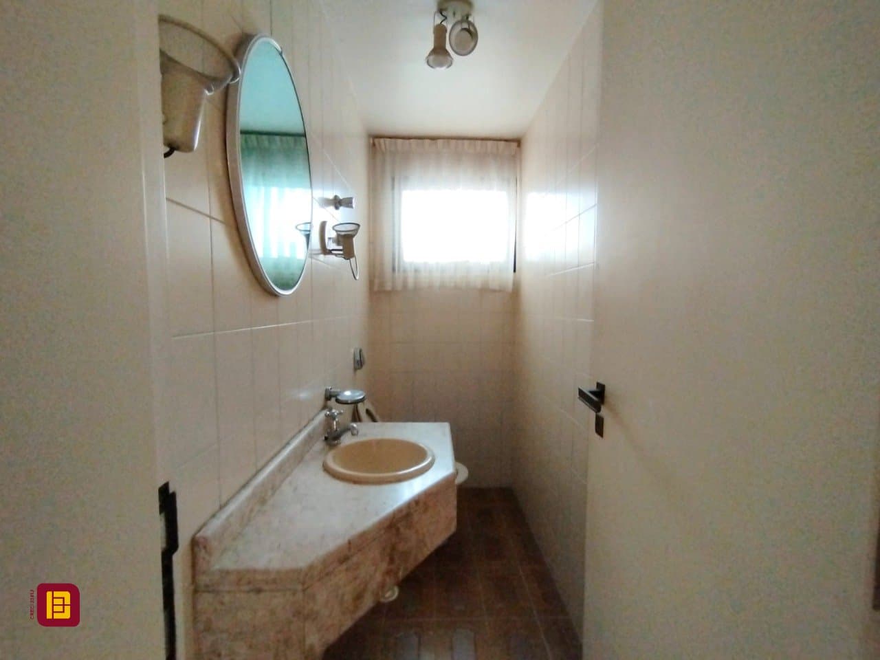 i4kkgb-i1rl5Um3p5nRt_4256765e9d48fa59a7.jpg