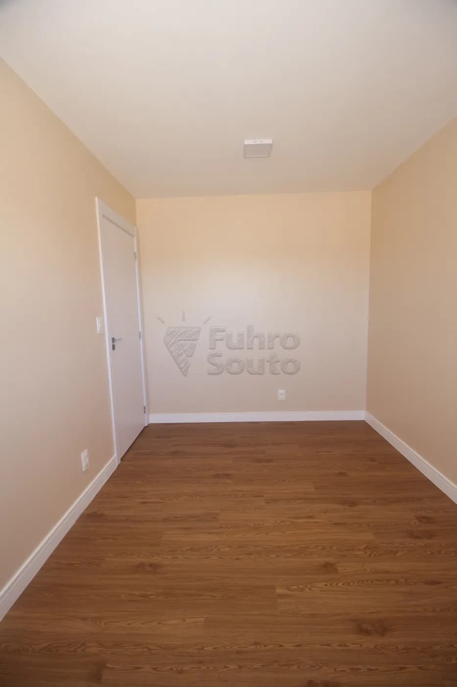 i7697-pelotas-apartamento-padrao-sao-goncalo-22-10-2025_00-58-49-18.webp