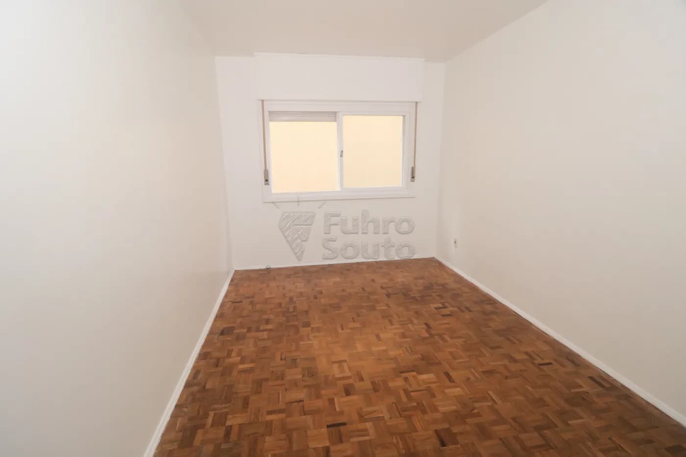 i76rn-pelotas-apartamento-padrao-centro-13-03-2026_23-19-51-69b4c5c7b57d7.webp