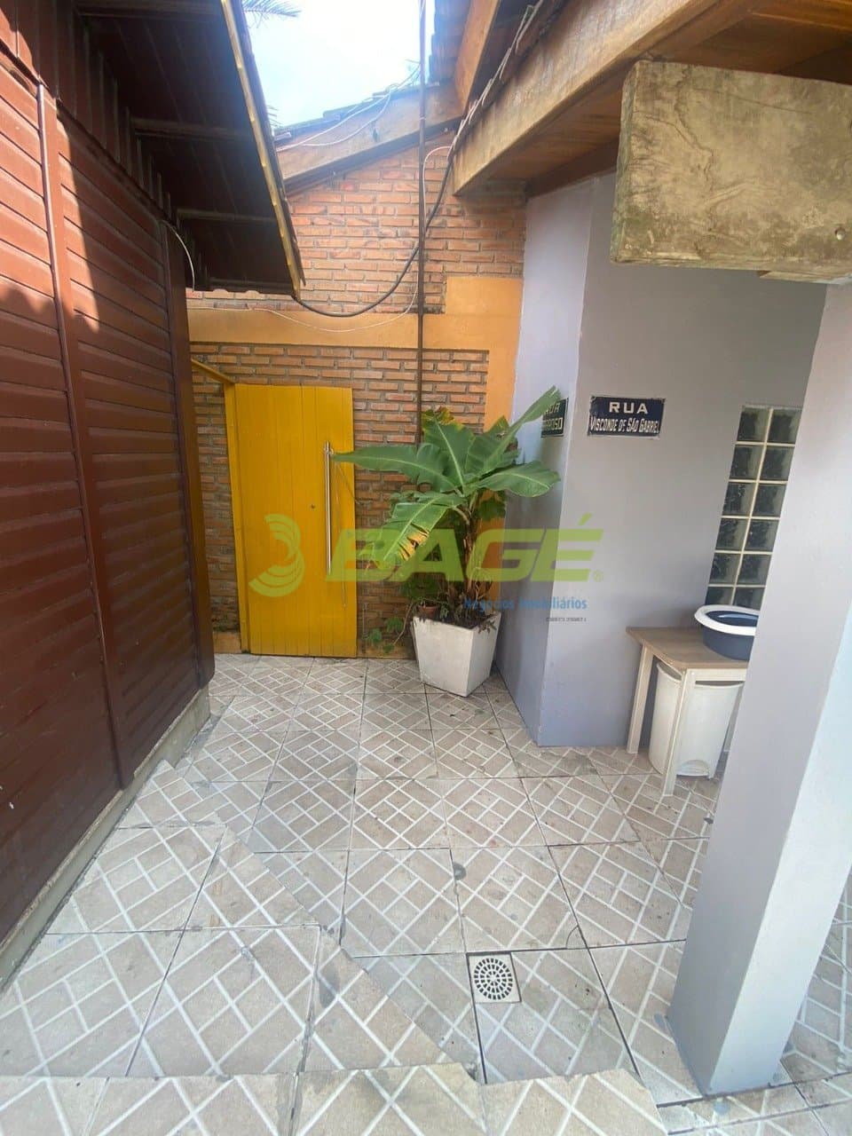 i99dH302nU2I1K_71606260706911a73.jpg