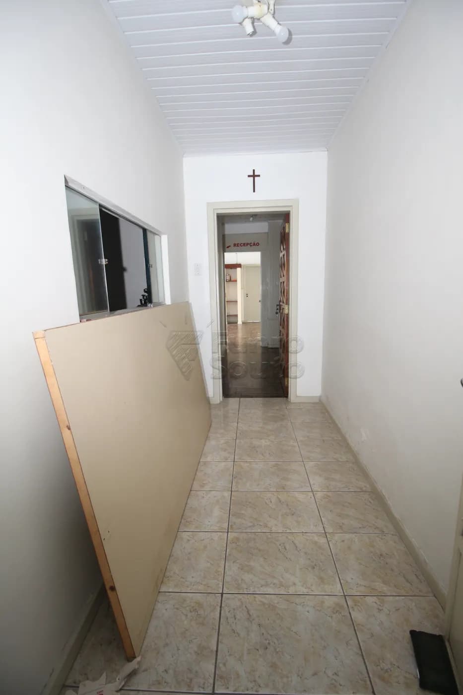 iap0jl-pelotas-casa-padrao-centro-22-03-2024_23-31-09-12.webp