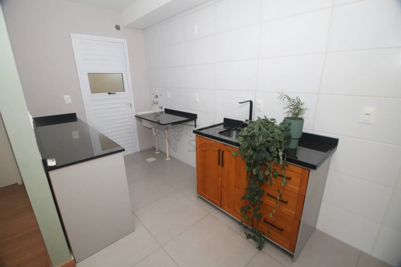 ibn5n-pelotas-apartamento-padrao-areal-25-09-2024_00-54-06-10.webp