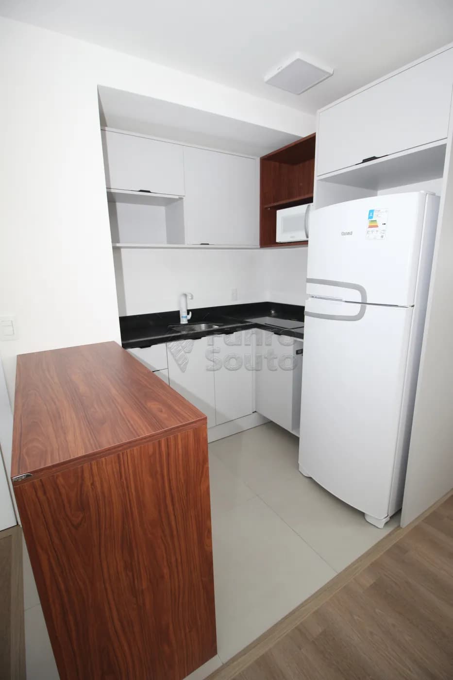 ibrm7a-pelotas-apartamento-loft-studio-centro-29-02-2024_23-35-15-6.webp