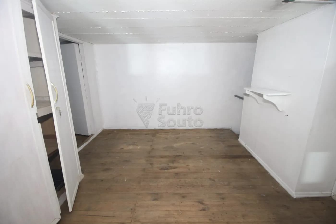 icj6p7b-pelotas-comercial-sala-em-condominio-fragata-30-06-2025_16-18-37-7.webp