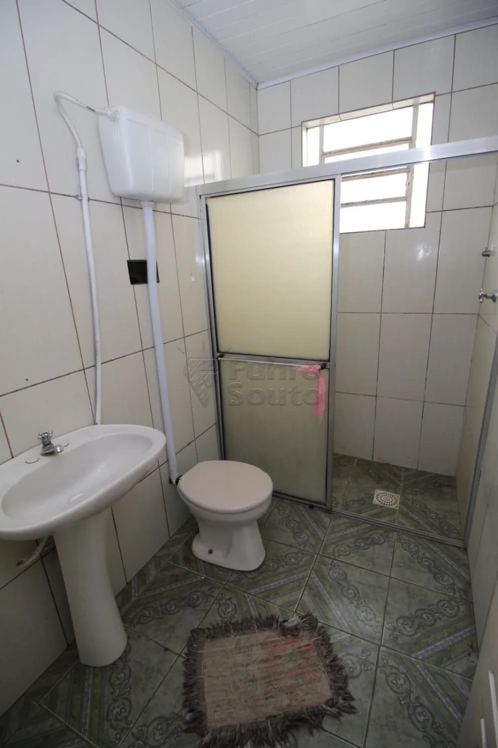 ie5a4r-pelotas-casa-padrao-centro-18-08-2023_16-17-55-40.webp