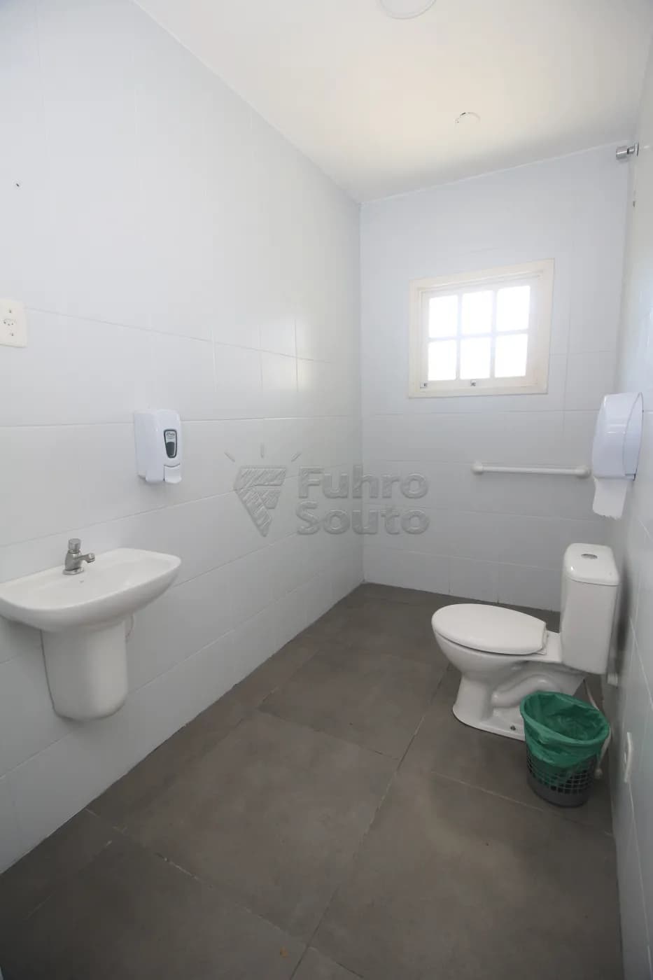 ielva4-pelotas-casa-padrao-centro-12-01-2025_03-35-05-53.webp