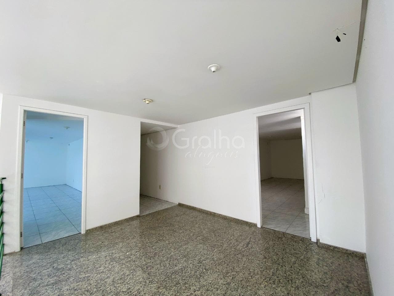 igu6zo-i3pm28ImoJe_28054682786a56485f_zc3M2EzMjQ4ODYy_o_wm.jpg