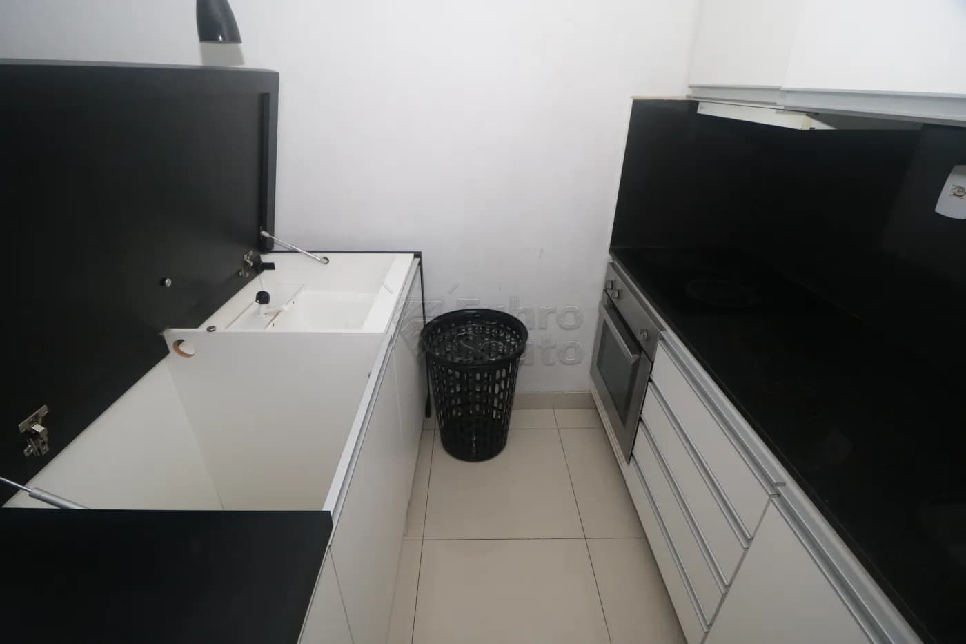 ilwpr-pelotas-apartamento-padrao-centro-08-01-2026_00-16-03-695f2173bcf69.webp