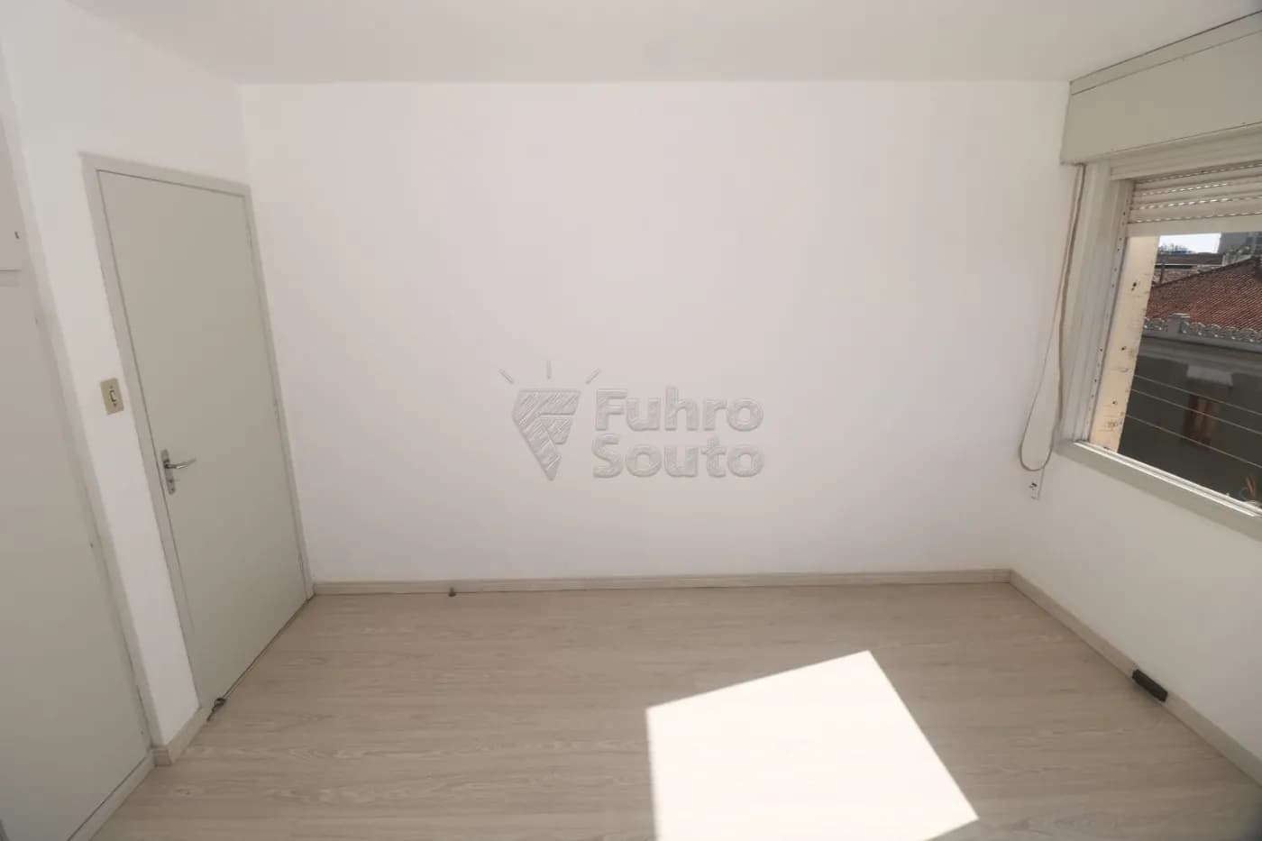 im5rm8-pelotas-apartamento-padrao-centro-25-05-2026_16-05-11-6a149d6764746.webp