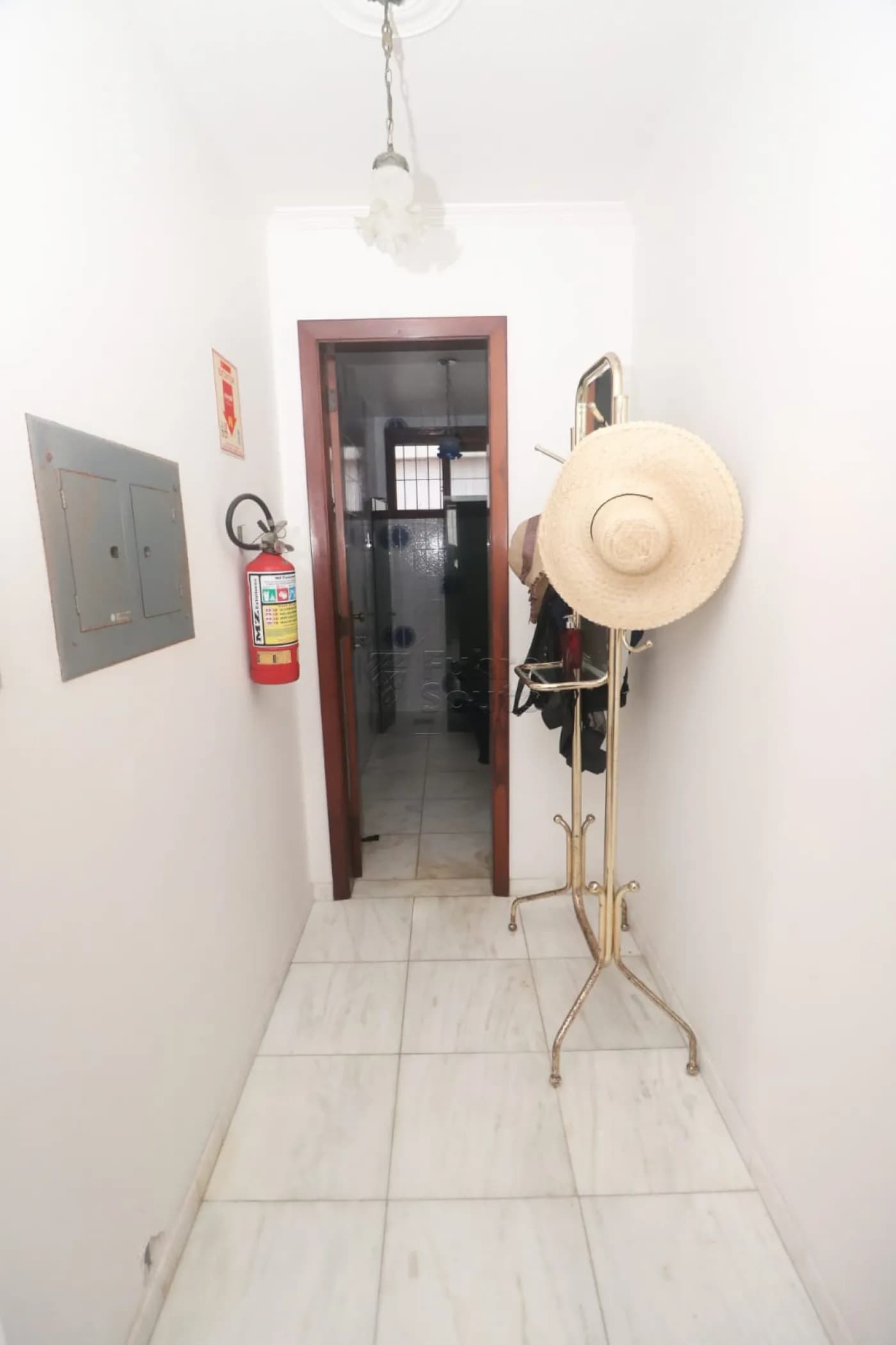 inb1lo5-pelotas-casa-padrao-centro-26-03-2026_16-36-01-69c58aa126bfc.webp
