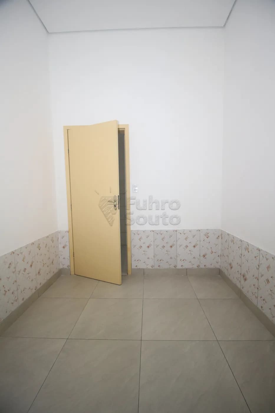 itjdxk-pelotas-comercial-casa-centro-07-06-2025_00-12-57-21.webp