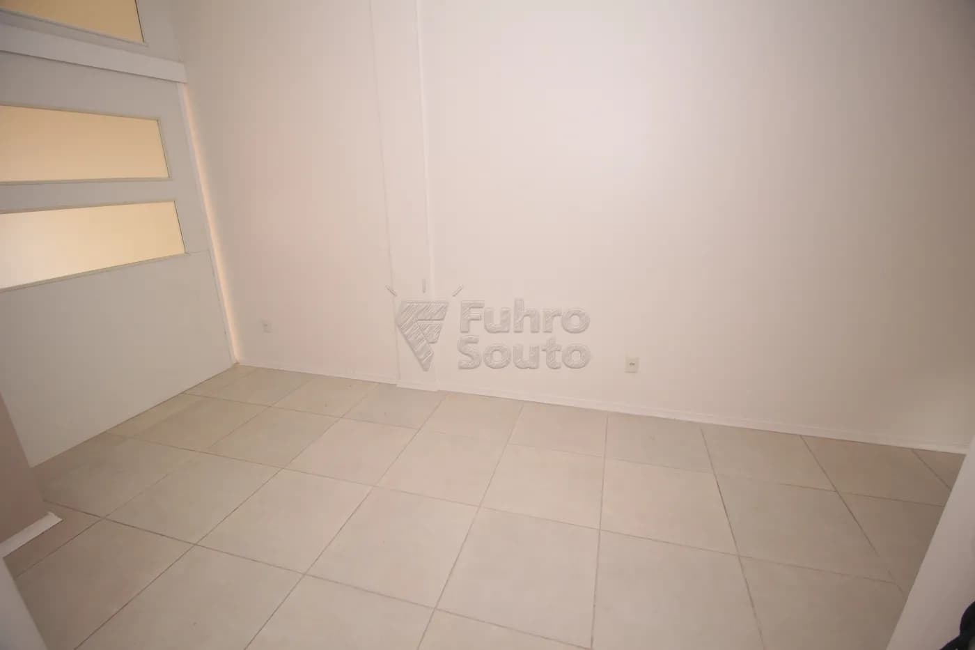 iuz2z-pelotas-apartamento-padrao-centro-11-12-2024_00-23-15-6.webp