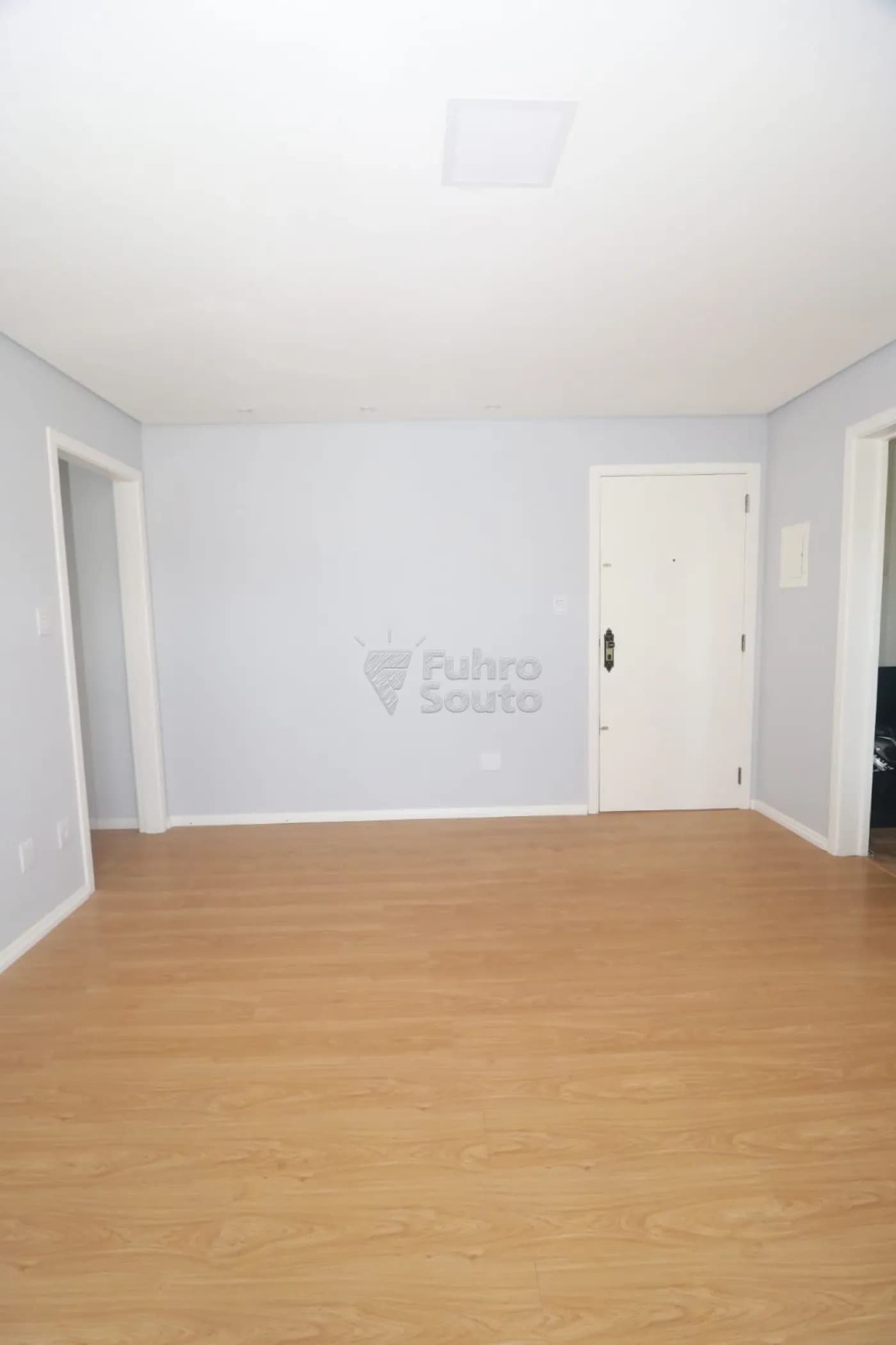 iwn4xl-pelotas-apartamento-padrao-centro-31-01-2026_13-57-52-697e3490b512b.webp