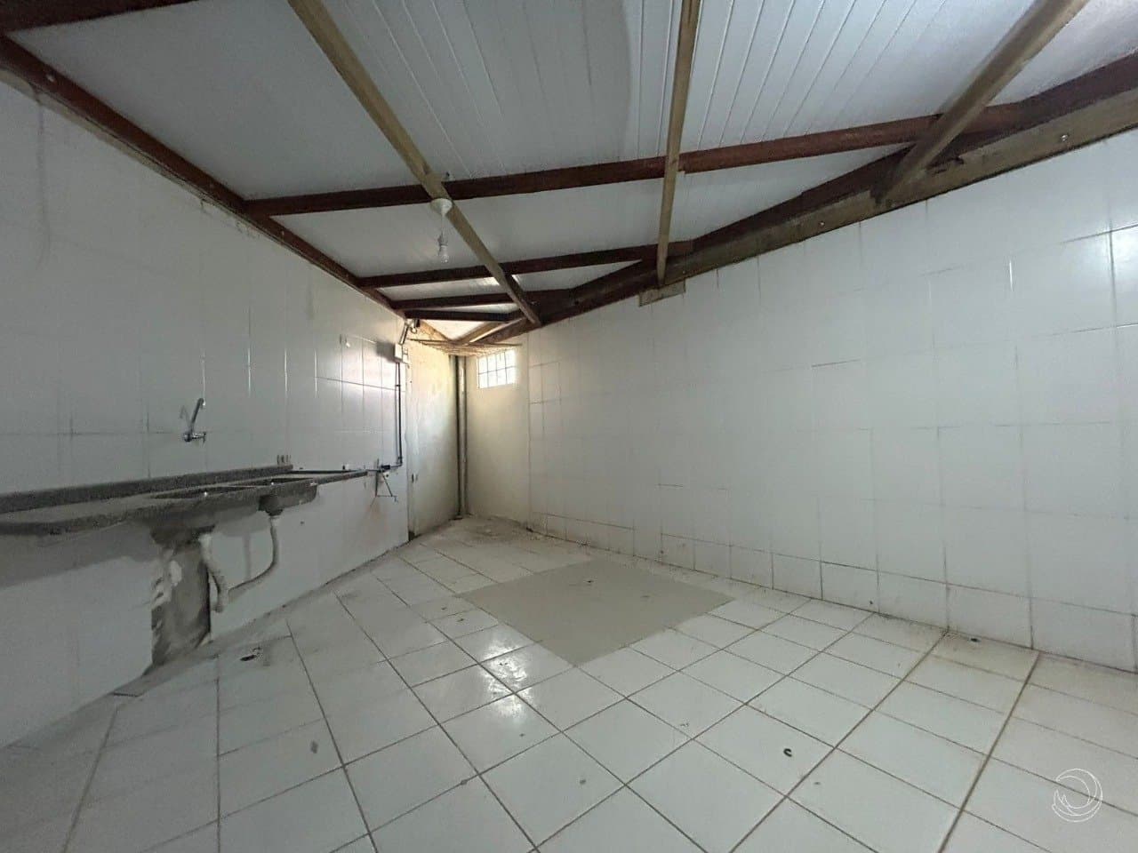 ix5xka-ii32S6ZWJ9W98z8r3yz36_365846788f4b3f30ce.jpg
