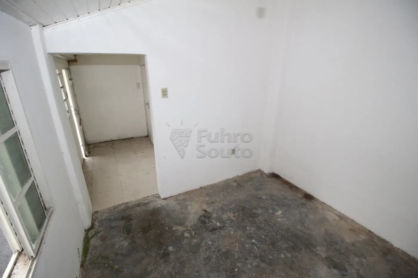 iytx9t-pelotas-casa-padrao-centro-18-06-2024_16-06-18-28.webp