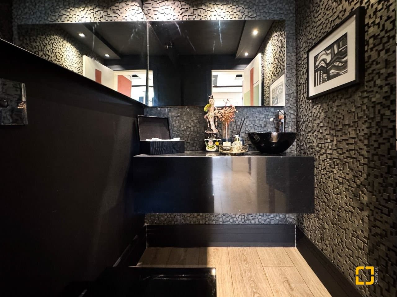 j18wq-iQUf52822fXna2o1_5187667c300e4ac7bb.jpg