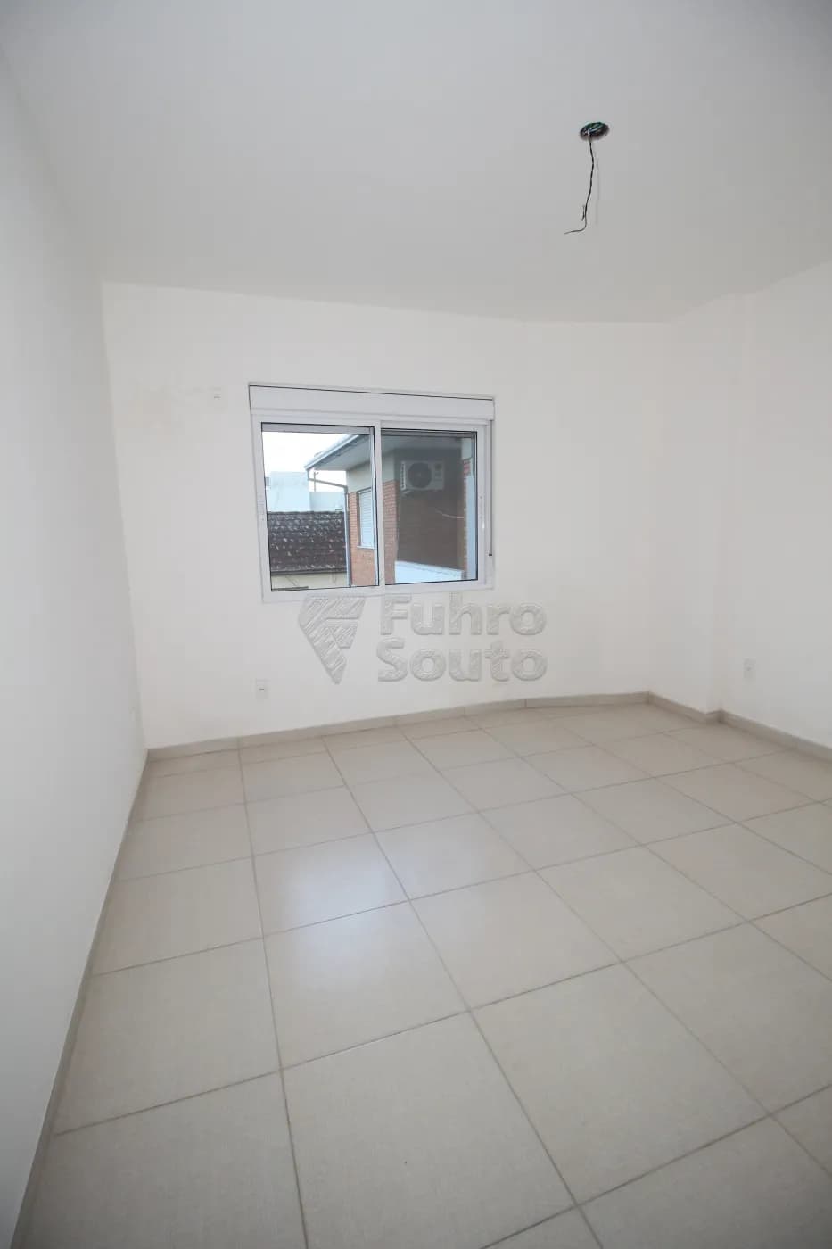 j2wpeg-pelotas-apartamento-padrao-centro-28-05-2024_22-07-38-7.webp