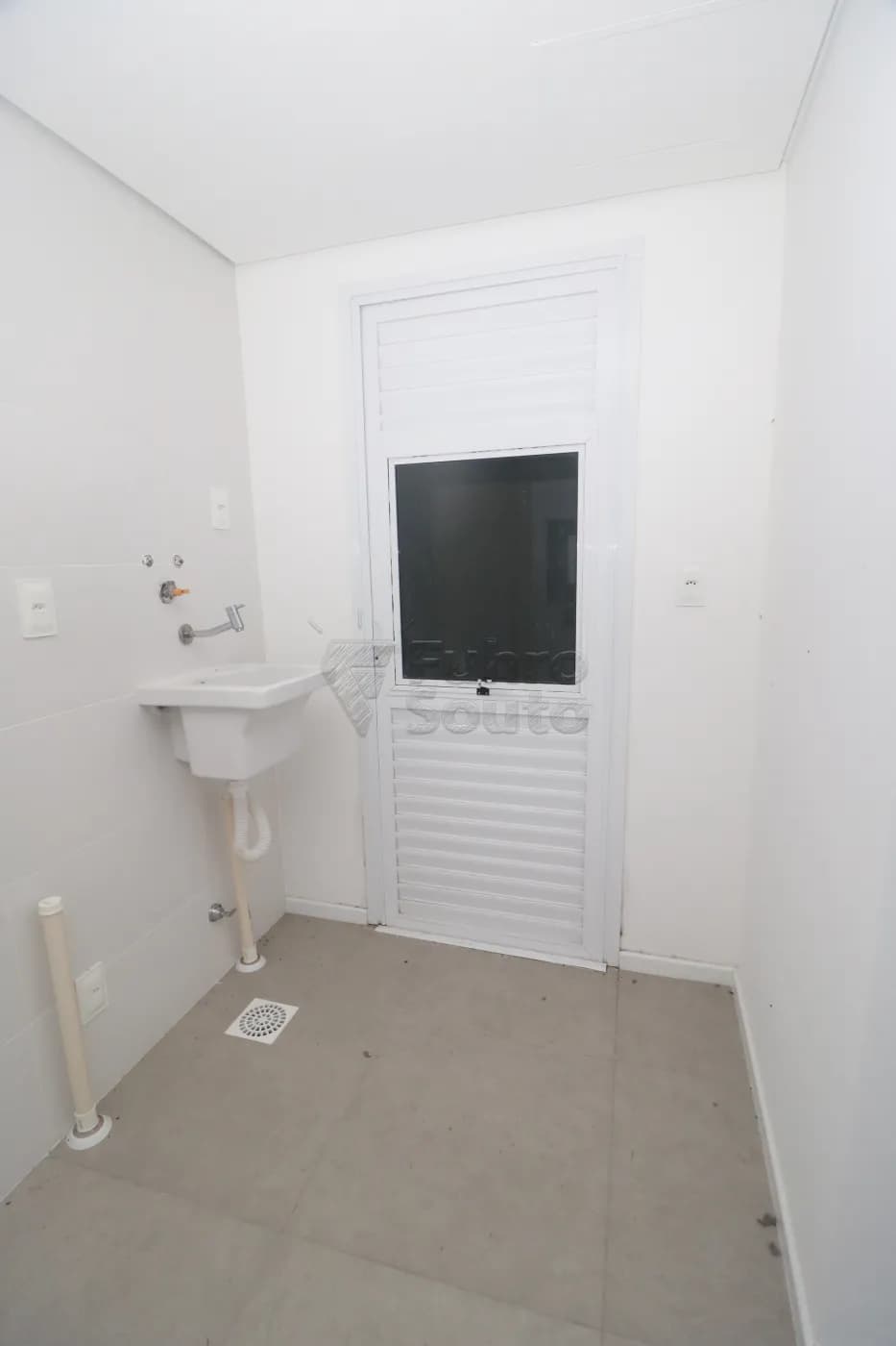 j38ef-pelotas-apartamento-padrao-sao-goncalo-19-01-2026_23-47-24-696eecbc05de6.webp