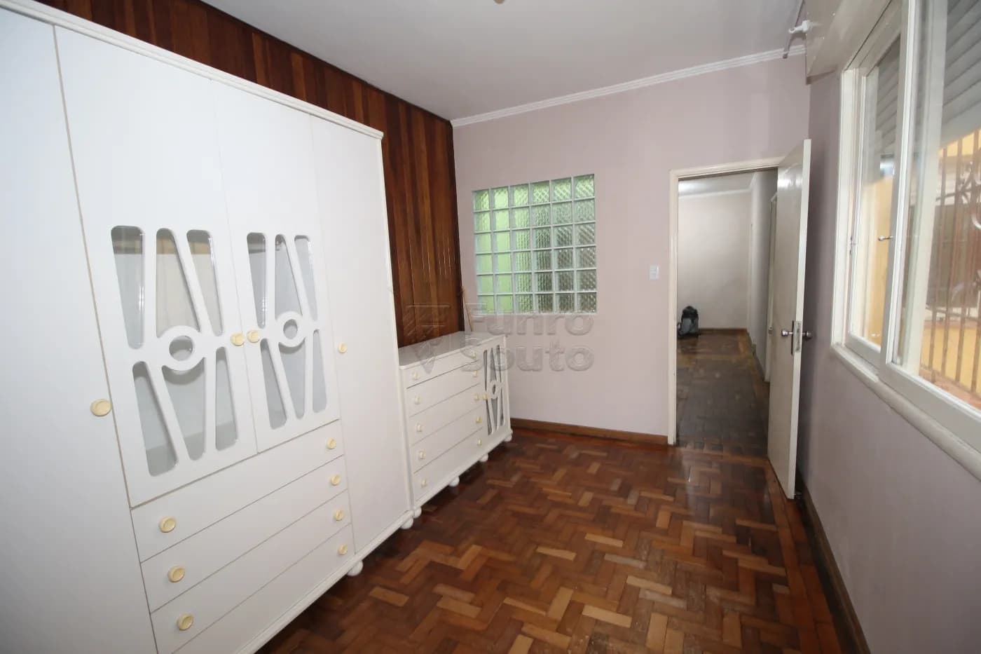 j3fau9-pelotas-casa-padrao-centro-04-05-2024_23-00-15-23.webp