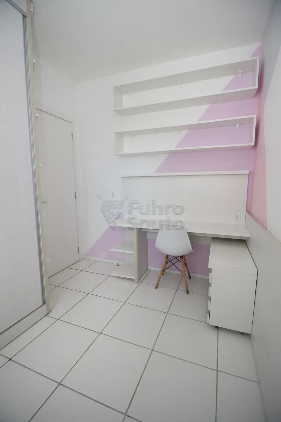 j598is-pelotas-casa-condominio-areal-11-12-2024_01-43-24-17.webp