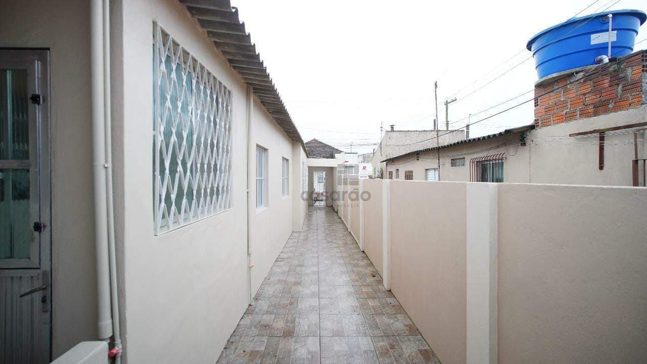 j5crbg-casa-comercial-3-quartos-no-pelotas-patio.jpg