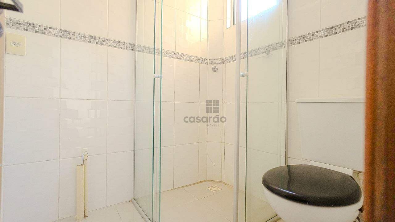 j713dr-apartamento-2-quartos-no-pelotas-banheiro-social.jpg