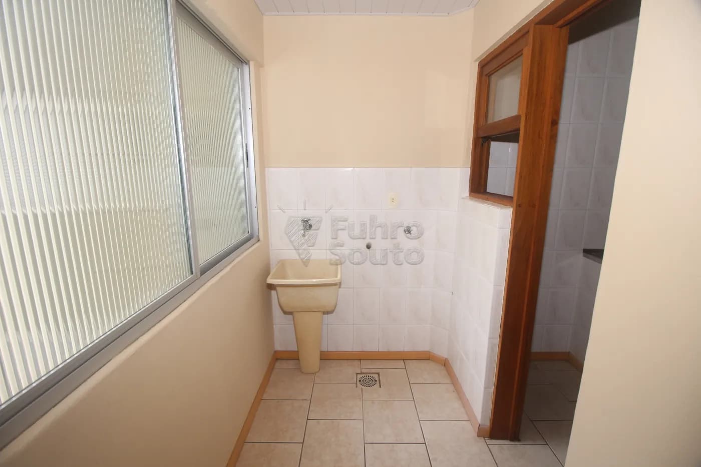j7i0te-pelotas-apartamento-padrao-centro-11-07-2025_01-13-44-7.webp