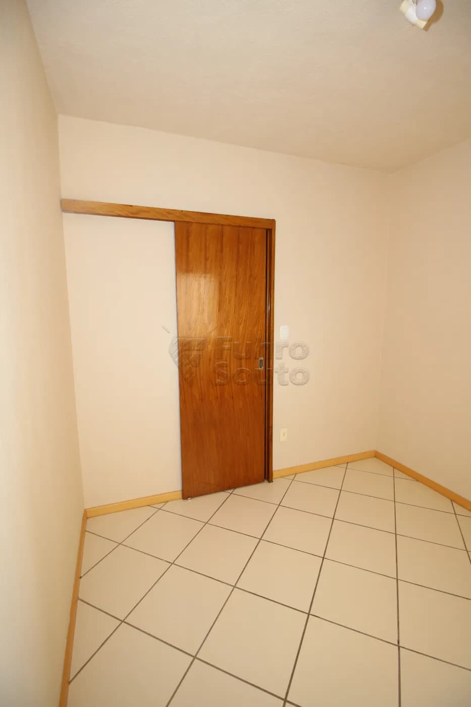 jaq27e-pelotas-apartamento-padrao-centro-19-12-2024_19-49-33-6.webp