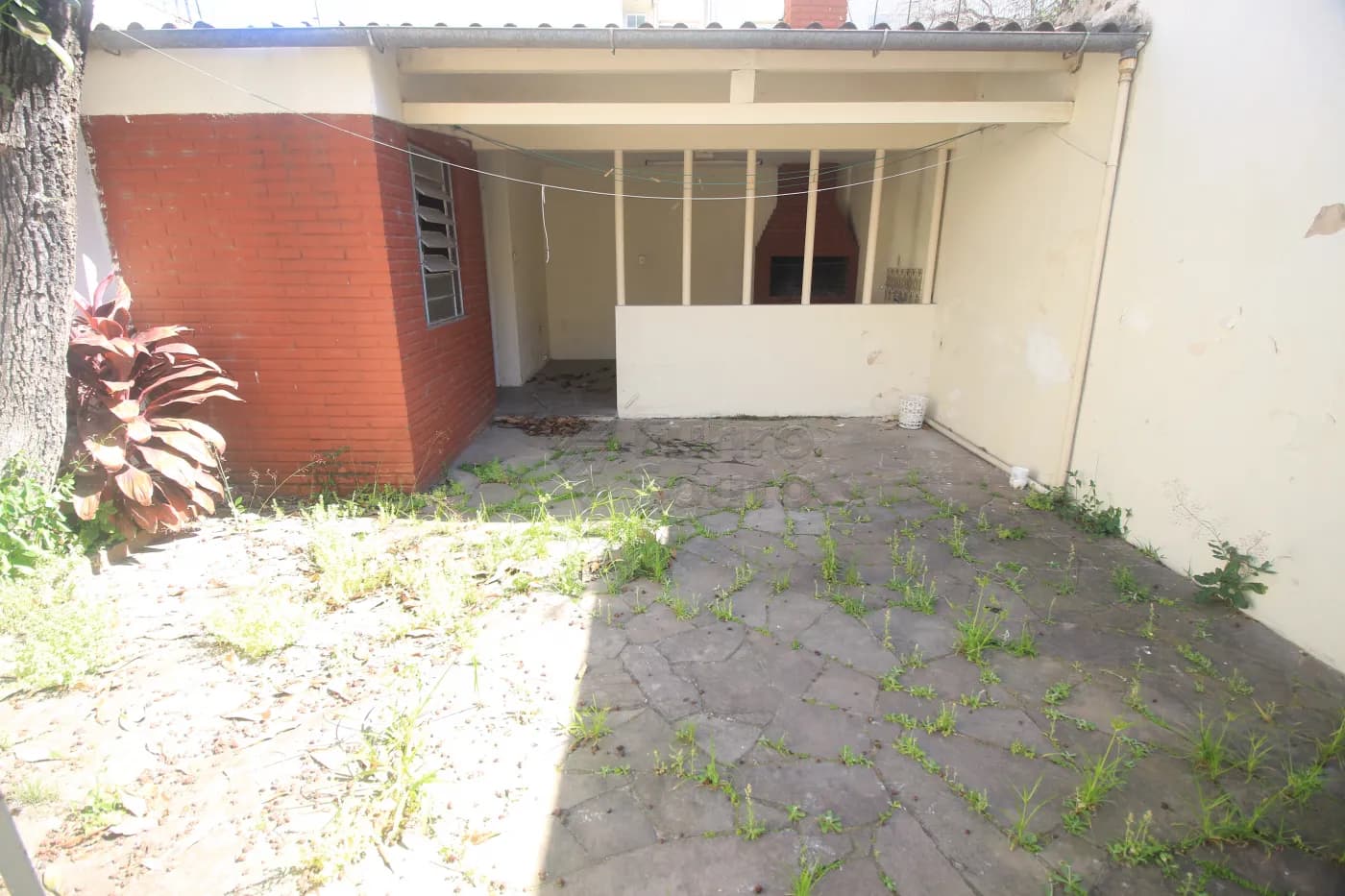 jbd10b-pelotas-casa-padrao-centro-04-11-2025_01-03-47-26.webp