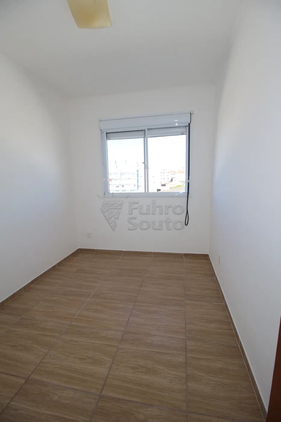 jdi95o-pelotas-apartamento-padrao-centro-16-05-2024_01-08-38-9.webp