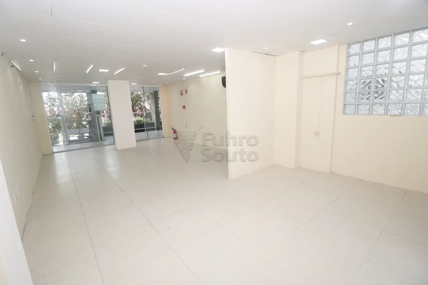 jflsv-pelotas-comercial-loja-em-condominio-centro-22-05-2026_01-28-40-6a0fdb7874707.webp