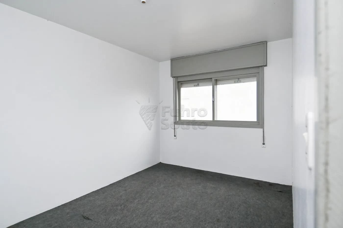 jh44he-pelotas-apartamento-padrao-tres-vendas-25-09-2024_22-48-36-7.webp