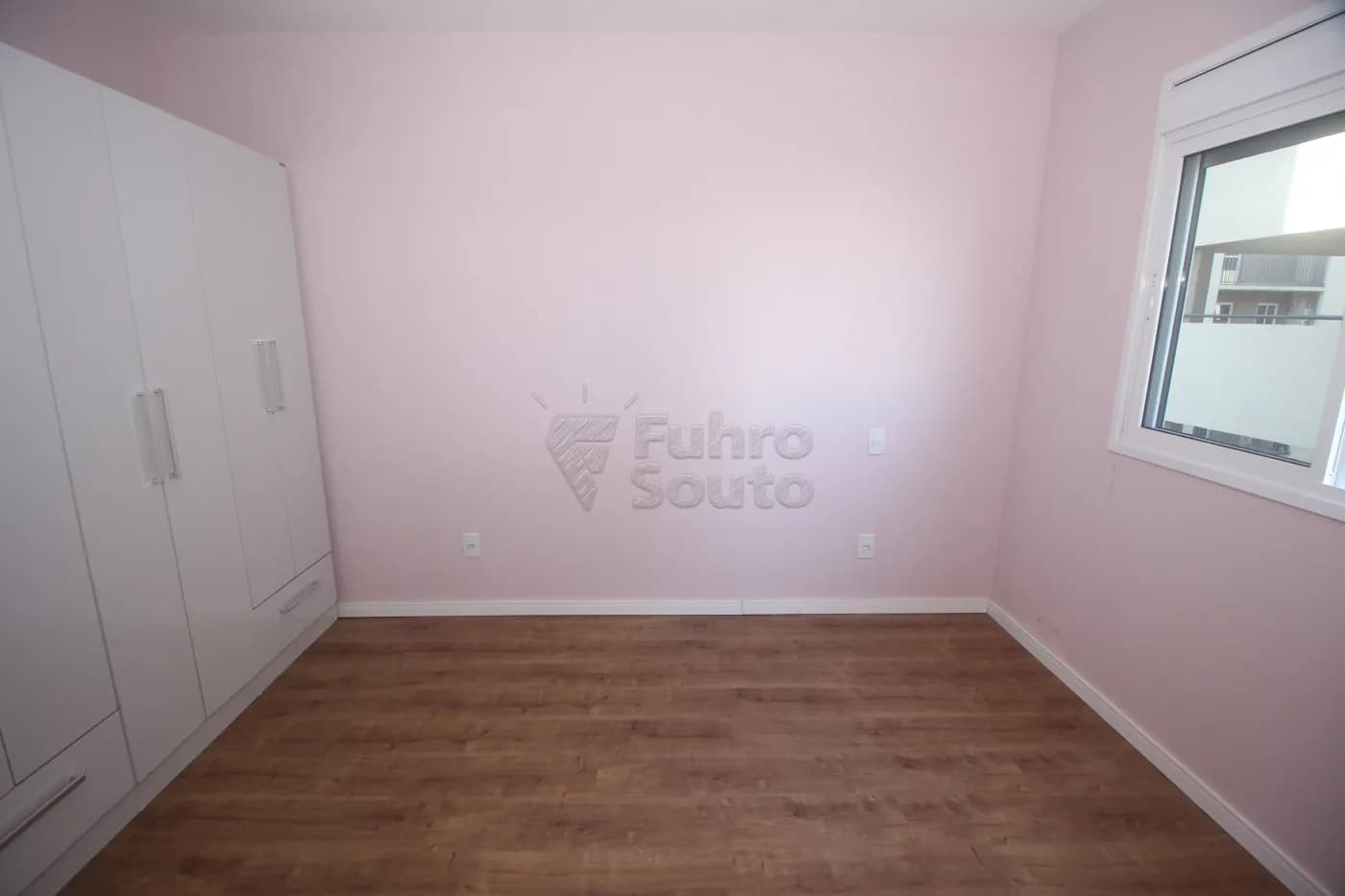jiis8-pelotas-apartamento-padrao-tres-vendas-04-08-2025_23-47-48-19.webp