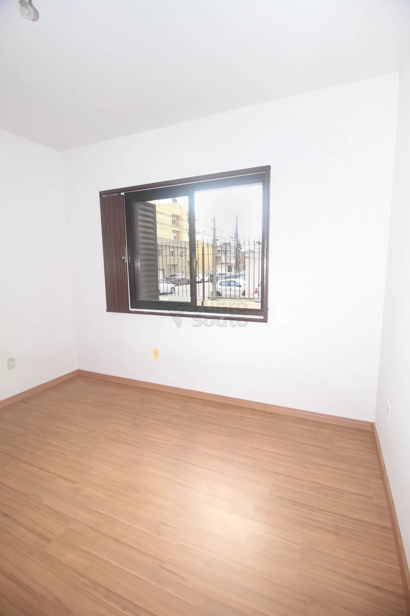 jjqi5h-pelotas-apartamento-padrao-centro-29-08-2025_21-54-08-5.webp
