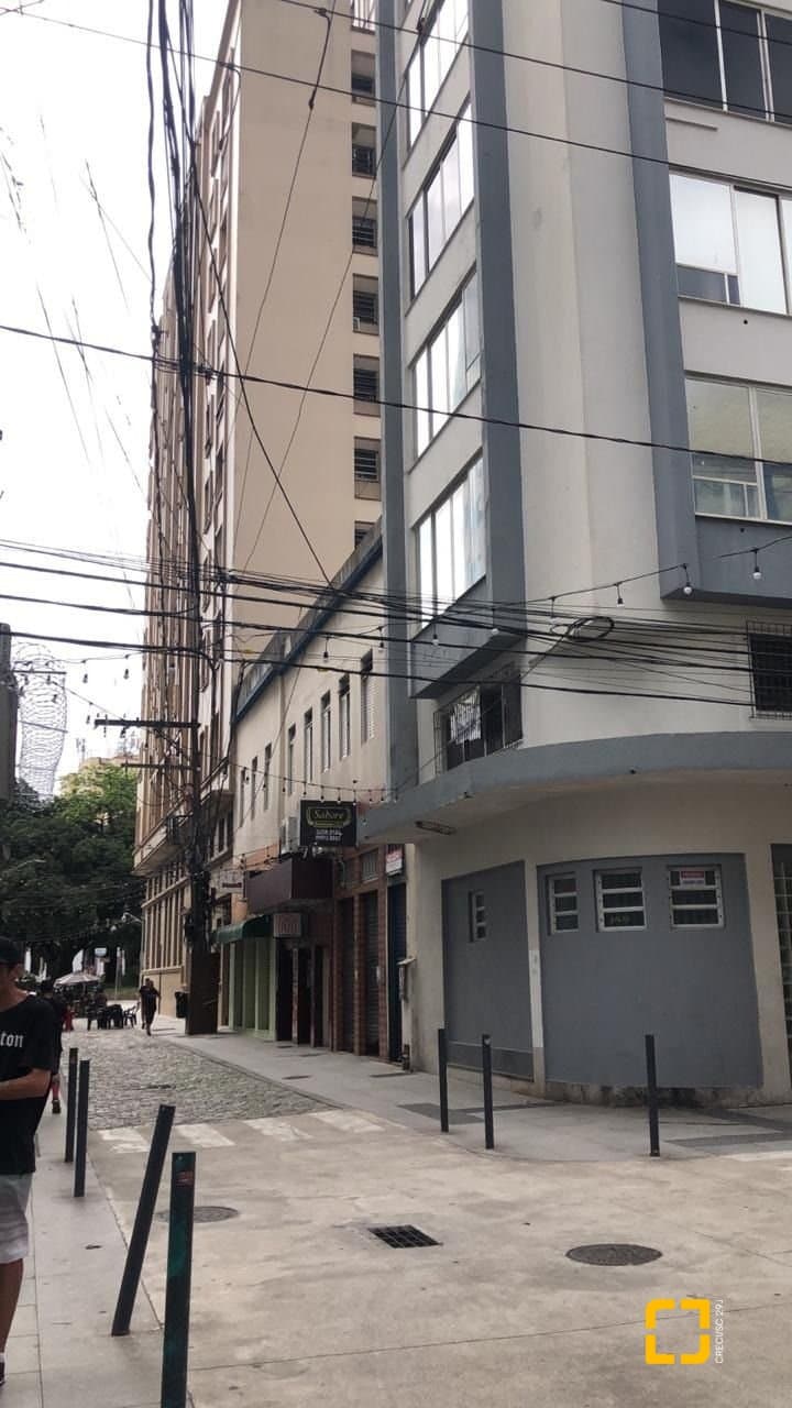 jmcd1l-iXyz74J8b69485_55981685ed0d91bb2a.jpg