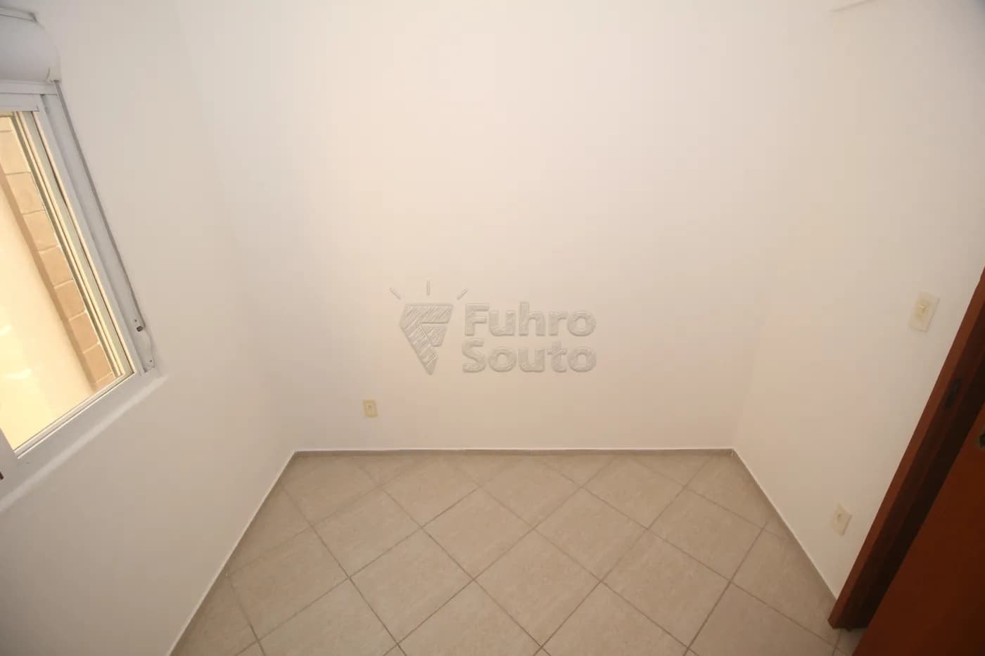 jnwlri-pelotas-apartamento-padrao-centro-30-05-2025_10-21-57-13.webp