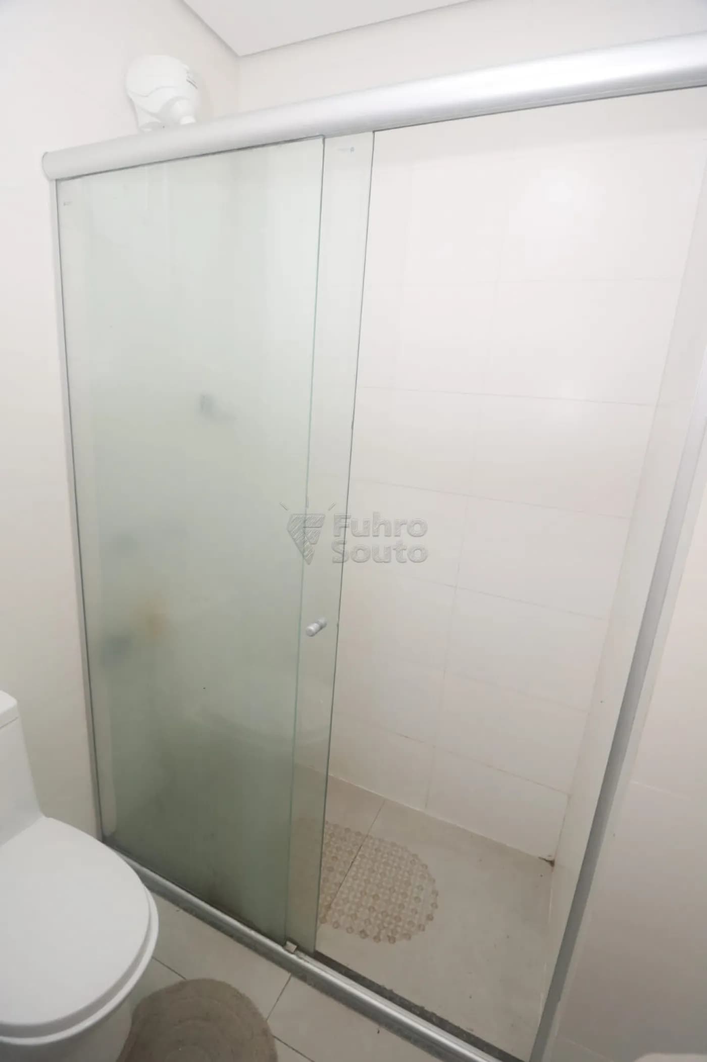 jobcy-pelotas-apartamento-loft--studio-centro-13-03-2026_17-39-24-69b475fc39850.webp