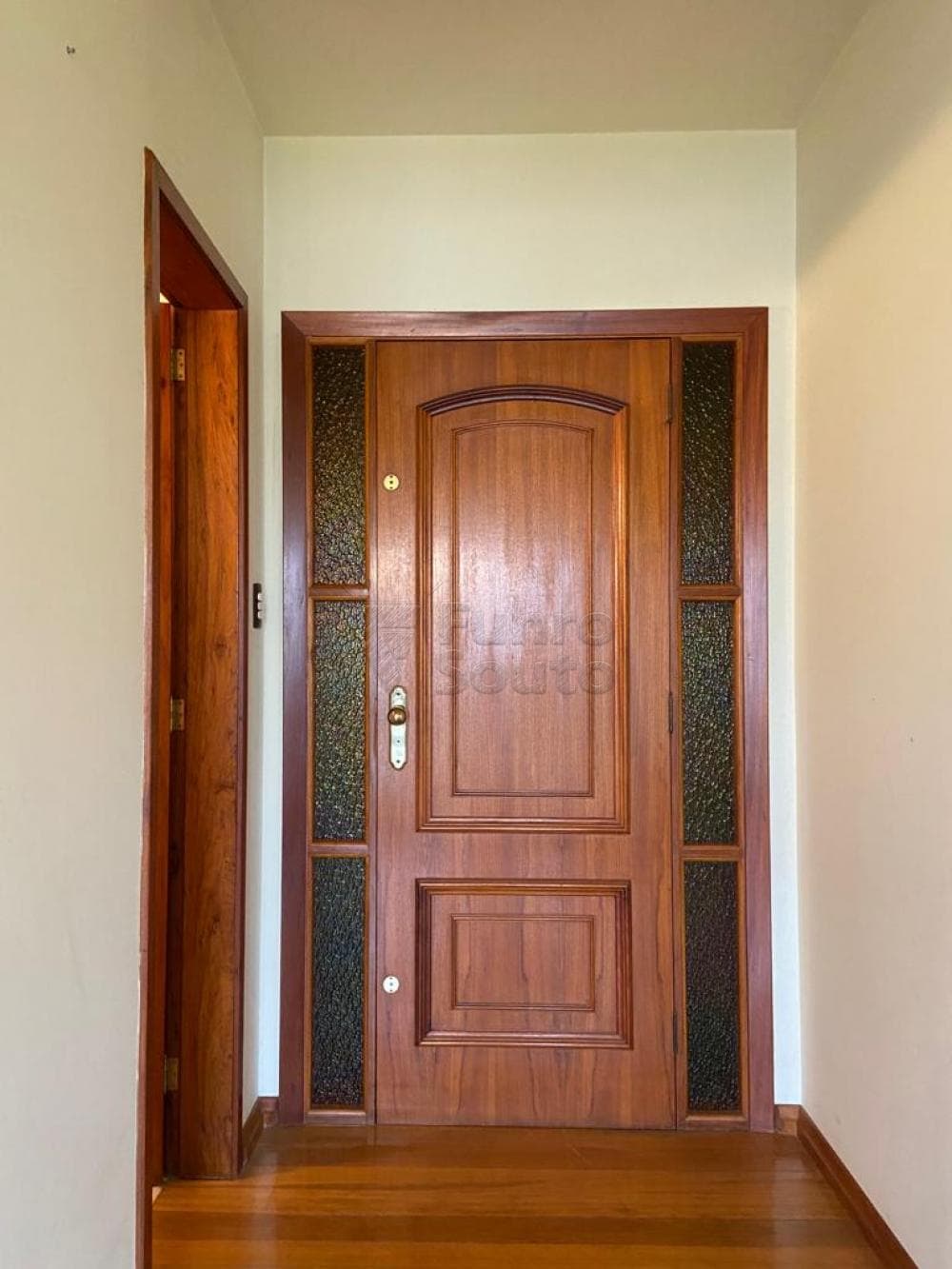 jp9rs9-pelotas-apartamento-padrao-centro-18-08-2022_15-35-13-51.jpg