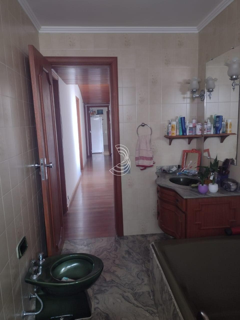 jq4afg-iNJ8864e94PR_1357365b585b82a862_GRmZmYxZjZiYTBk_o_wm.jpg