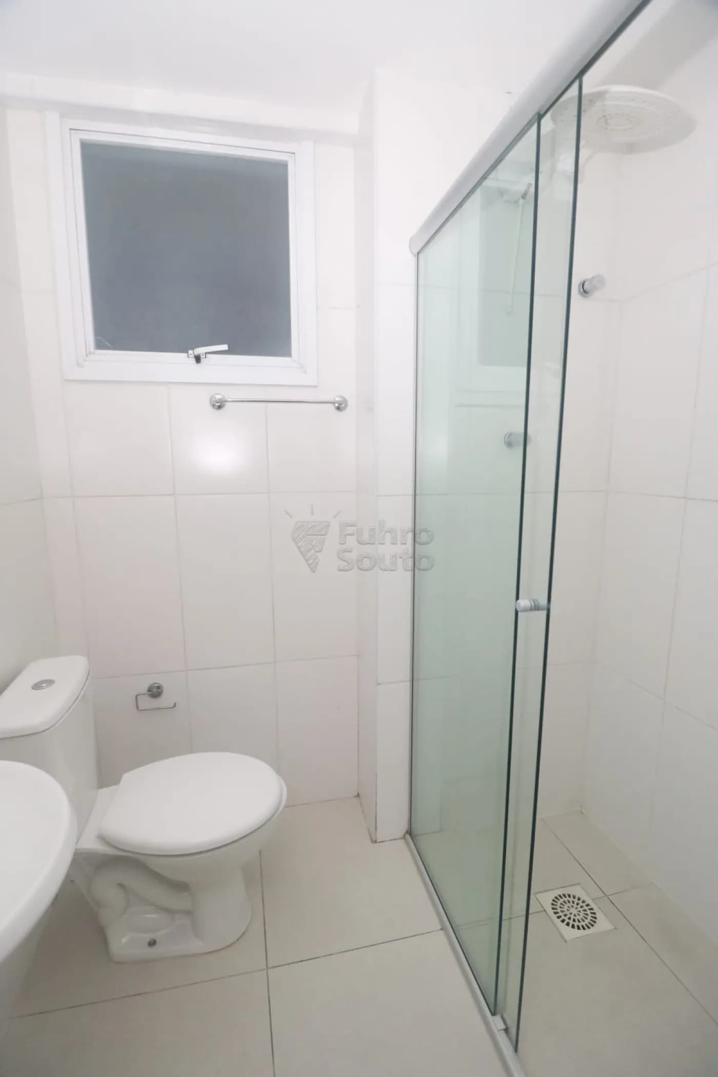 jr24js-pelotas-apartamento-padrao-centro-06-05-2026_16-19-24-69fb943c4db34.webp