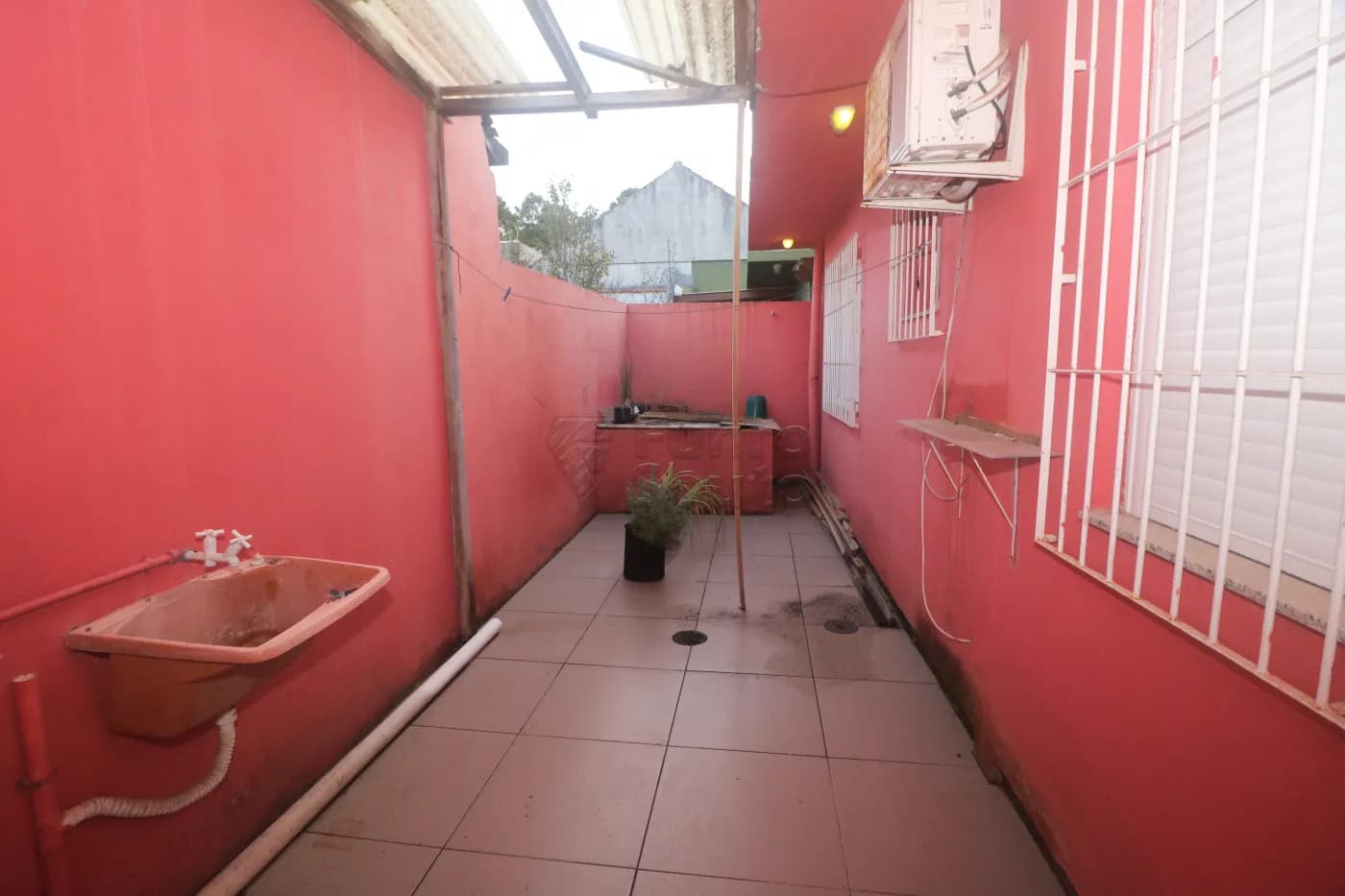 js3svi-pelotas-casa-padrao-laranjal-24-05-2026_21-59-17-6a139ee5ea830.webp